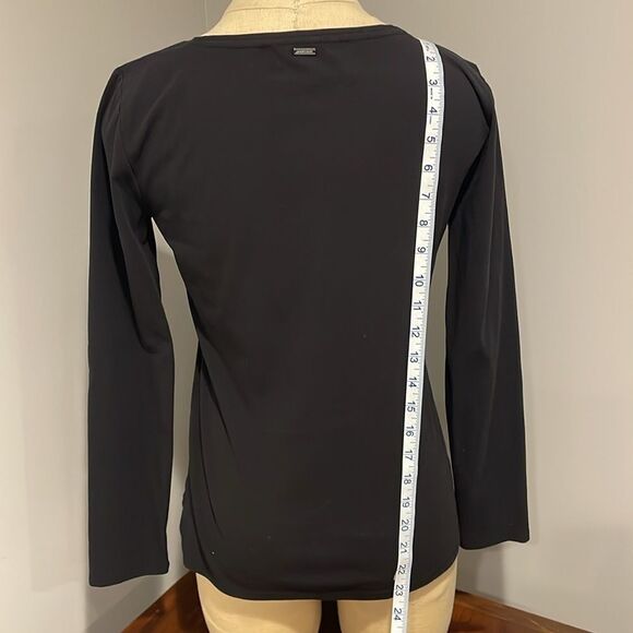 NWOT White House Black Market Long Sleeve V-Neck Top Size XS - Picture 5 of 9